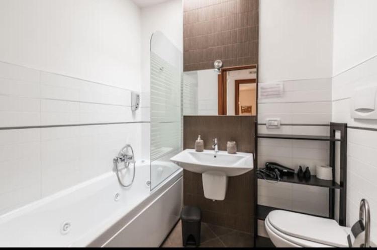 A Casa Di Fabio Holiday House Барі Екстер'єр фото